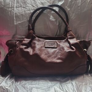 Elegant Brown Leather Handbag